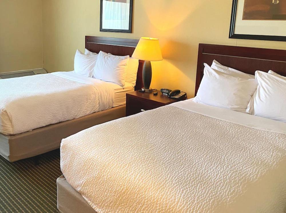 Quality Inn West Lafayette - University Area Bagian luar foto