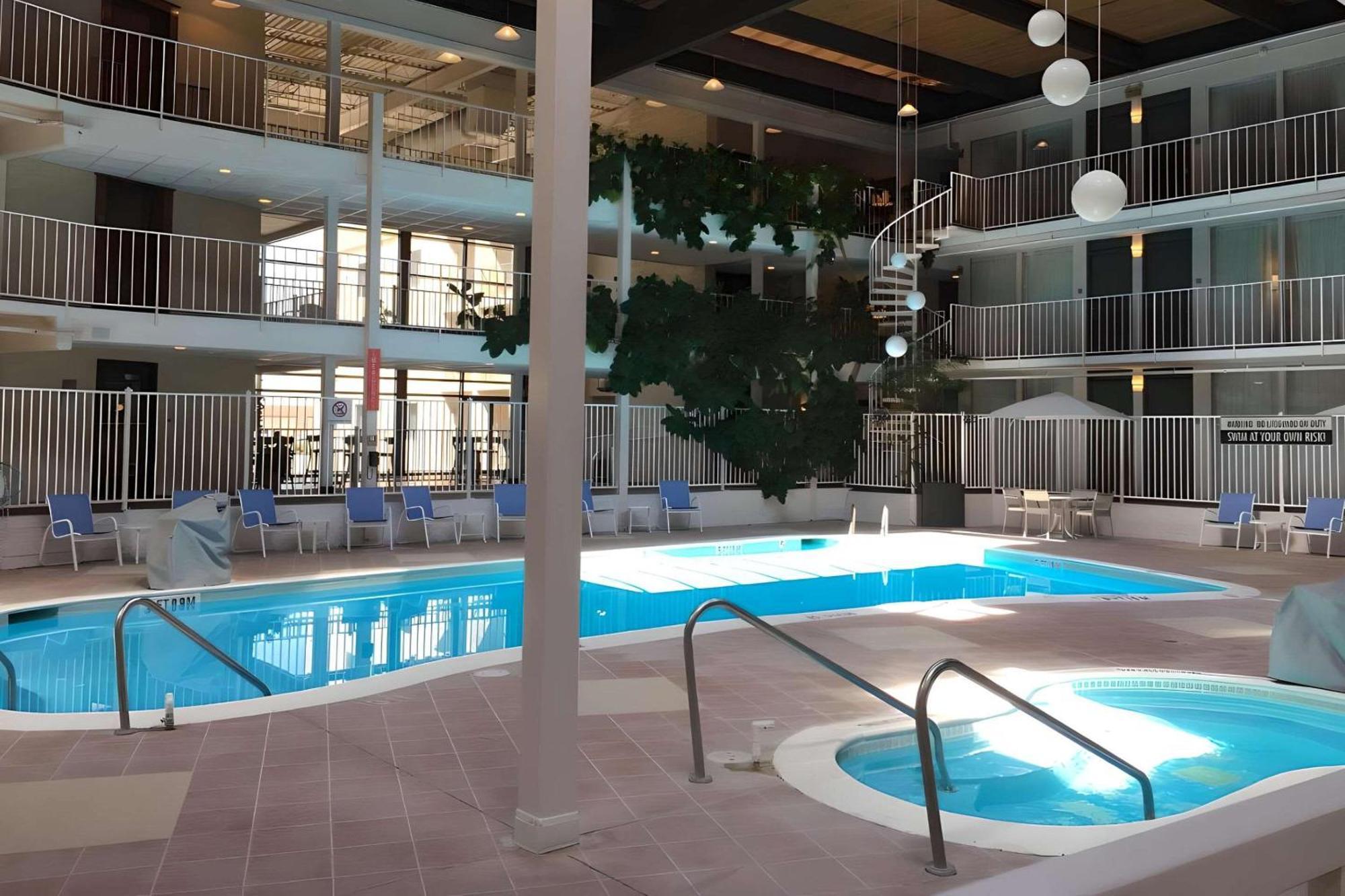 Quality Inn West Lafayette - University Area Bagian luar foto